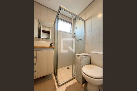 Apartamento para alugar com 67m², 3 quartos e 1 vaga Apartamento para alugar com 67m², 3 quartos e 1 vagaBanheiro da Suíte