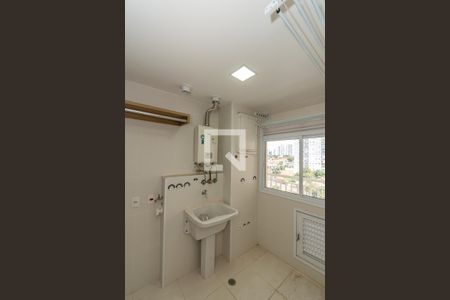 Apartamento à venda com 189m², 3 quartos e 3 vagas Apartamento à venda com 189m², 3 quartos e 3 vagasÁrea de Serviço