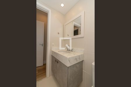 Apartamento à venda com 189m², 3 quartos e 3 vagas Apartamento à venda com 189m², 3 quartos e 3 vagasBanheiro da Suíte 2