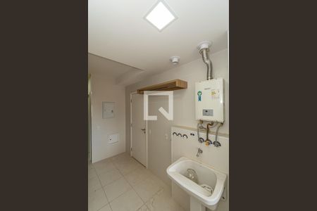 Apartamento à venda com 189m², 3 quartos e 3 vagas Apartamento à venda com 189m², 3 quartos e 3 vagasÁrea de Serviço