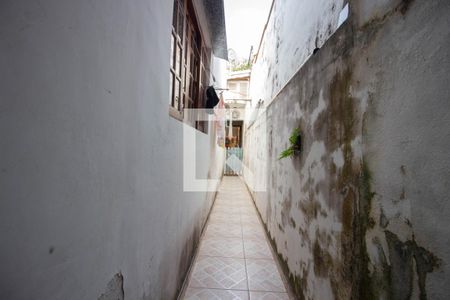 Casa à venda com 500m², 6 quartos e 4 vagas Casa à venda com 500m², 6 quartos e 4 vagascorredor