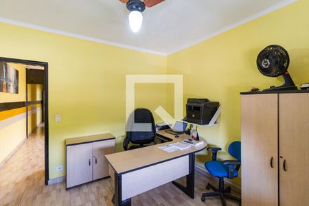 Casa à venda com 130m², 3 quartos e 2 vagasQuarto 3 Casa 2