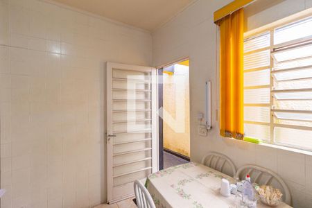 Casa à venda com 130m², 3 quartos e 2 vagasCozinha Casa 2