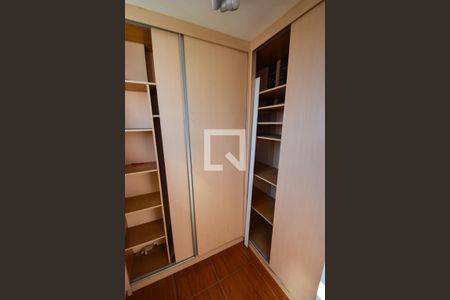 Apartamento à venda com 61m², 2 quartos e 2 vagasQuarto de Serviço