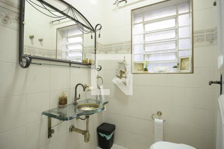 Casa à venda com 302m², 4 quartos e 3 vagasLavabo