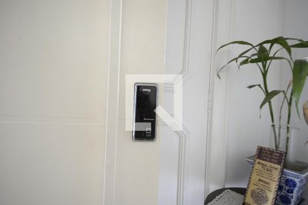 Casa à venda com 302m², 4 quartos e 3 vagasFechadura Digital