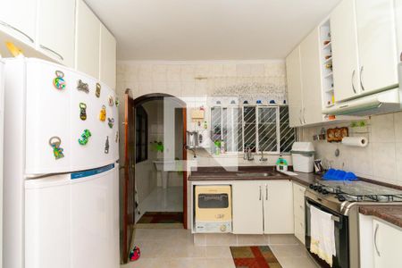 Casa à venda com 200m², 5 quartos e 4 vagas Casa à venda com 200m², 5 quartos e 4 vagasCozinha