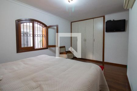 Casa à venda com 280m², 4 quartos e 2 vagas Casa à venda com 280m², 4 quartos e 2 vagasQuarto 3