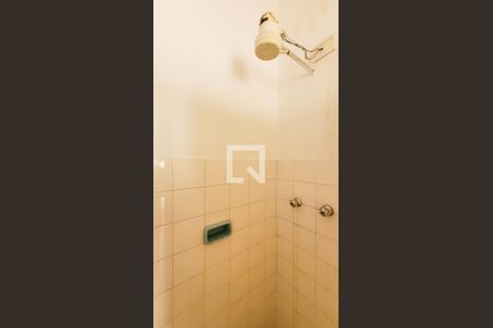 Casa à venda com 280m², 4 quartos e 1 vaga Casa à venda com 280m², 4 quartos e 1 vagaBanheiro de serviço