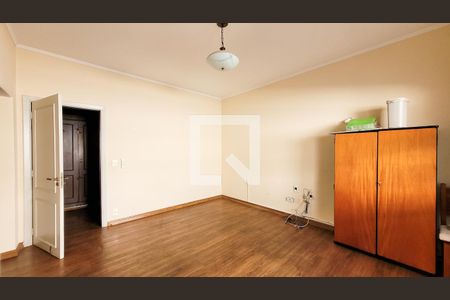 Casa à venda com 280m², 4 quartos e 1 vaga Casa à venda com 280m², 4 quartos e 1 vagaSuíte 2