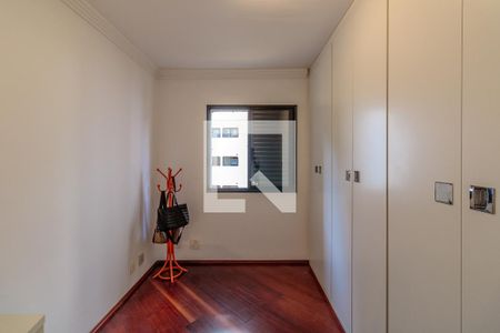 Apartamento à venda com 58m², 2 quartos e 1 vagaQuarto 2