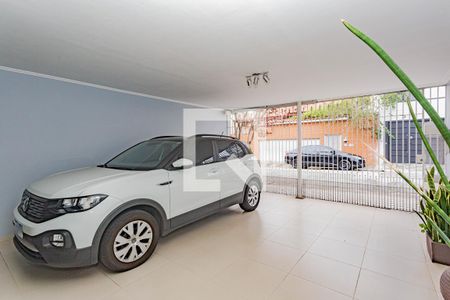 Casa à venda com 165m², 3 quartos e 2 vagas Casa à venda com 165m², 3 quartos e 2 vagasGaragem