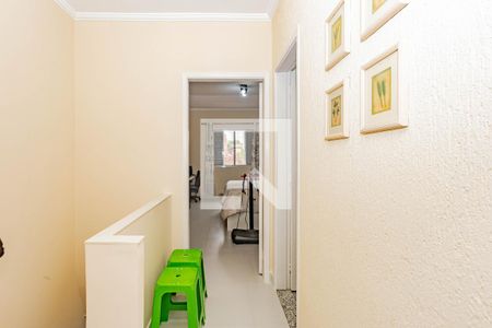 Casa à venda com 165m², 3 quartos e 2 vagas Casa à venda com 165m², 3 quartos e 2 vagasCorredor