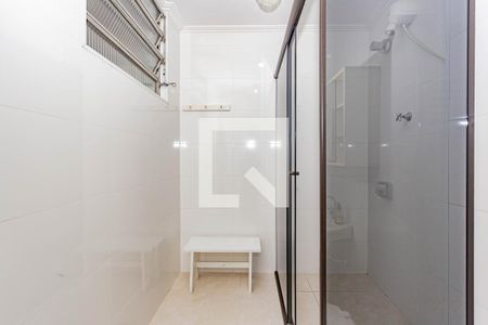 Casa à venda com 165m², 3 quartos e 2 vagas Casa à venda com 165m², 3 quartos e 2 vagasBanheiro de serviço