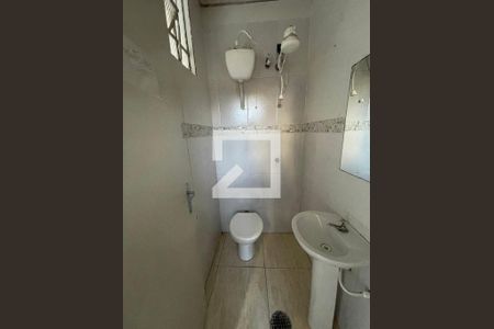 Casa à venda com 270m², 5 quartos e 2 vagas Casa à venda com 270m², 5 quartos e 2 vagasbanheiro 4