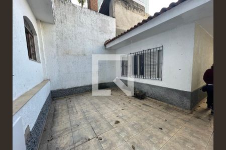 Casa à venda com 270m², 5 quartos e 2 vagas Casa à venda com 270m², 5 quartos e 2 vagasQuintal