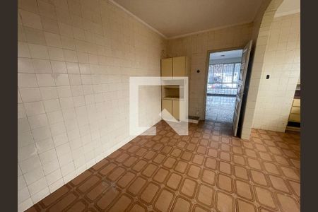 Casa à venda com 270m², 5 quartos e 2 vagas Casa à venda com 270m², 5 quartos e 2 vagasCozinha