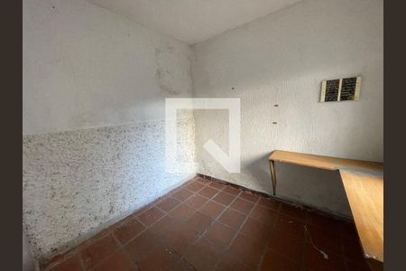 Casa à venda com 270m², 5 quartos e 2 vagas Casa à venda com 270m², 5 quartos e 2 vagasquarto 4