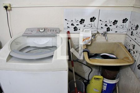 Casa à venda com 100m², 3 quartos e 2 vagasÁrea de Serviço