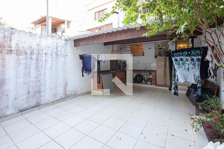 Casa à venda com 400m², 3 quartos e 3 vagasQuintal com churrasqueira