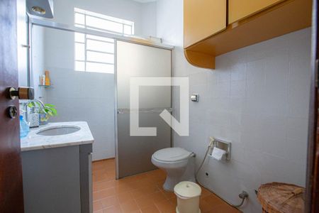 Casa à venda com 400m², 3 quartos e 3 vagasBanheiro primeiro andar