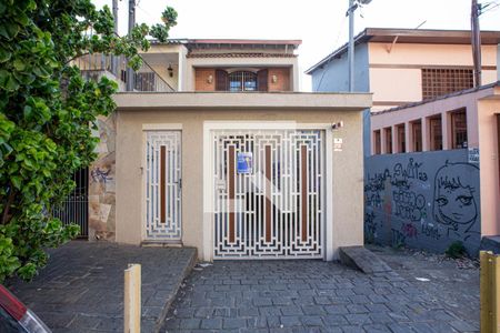 Casa à venda com 400m², 3 quartos e 3 vagasFrente da casa