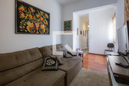 Casa à venda com 400m², 3 quartos e 3 vagasSala de TV Primeiro andar