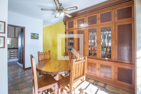 Casa à venda com 400m², 3 quartos e 3 vagasSala de almoço