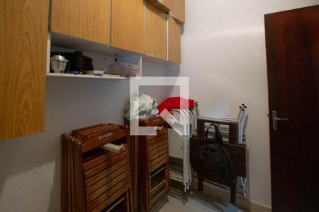 Casa à venda com 400m², 3 quartos e 3 vagasSegundo quarto de serviço