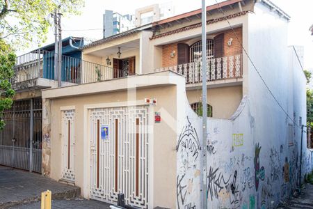Casa à venda com 400m², 3 quartos e 3 vagasfrente da casa