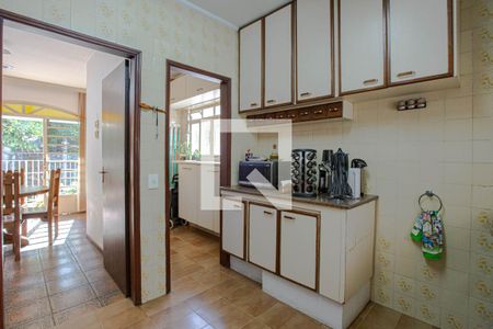 Casa à venda com 400m², 3 quartos e 3 vagasCozinha