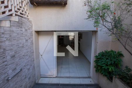 Casa à venda com 400m², 3 quartos e 3 vagasGaragem