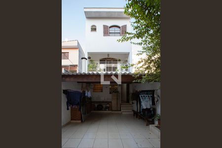 Casa à venda com 400m², 3 quartos e 3 vagasQuintal com churrasqueira