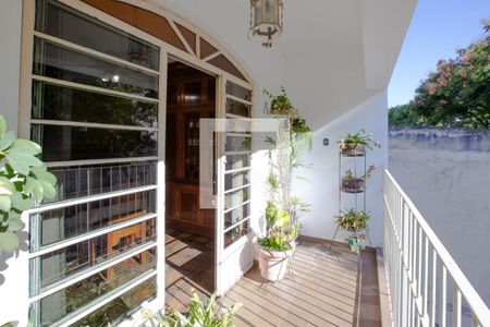 Casa à venda com 400m², 3 quartos e 3 vagasSacada sala de almoço