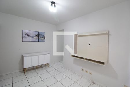 Sala de apartamento para alugar com 2 quartos, 56m² em Santa Mônica, Uberlândia