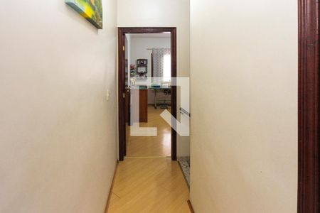 Casa à venda com 119m², 2 quartos e 2 vagasCorredor