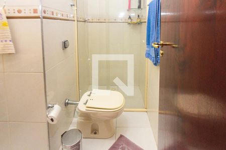 Casa à venda com 119m², 2 quartos e 2 vagasBanheiro