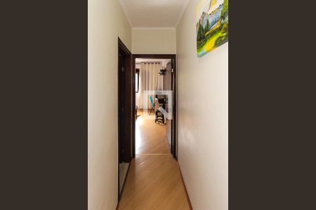 Casa à venda com 119m², 2 quartos e 2 vagasCorredor