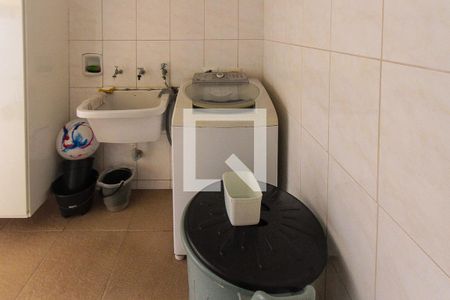 Casa à venda com 119m², 2 quartos e 2 vagasÁrea de Serviço