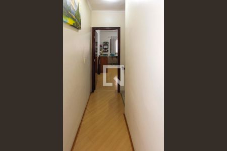 Casa à venda com 119m², 2 quartos e 2 vagasCorredor