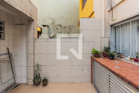 Casa à venda com 119m², 2 quartos e 2 vagasQuintal