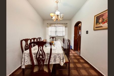 Casa à venda com 377m², 3 quartos e sem vaga Casa à venda com 377m², 3 quartos e sem vagaCopa 2