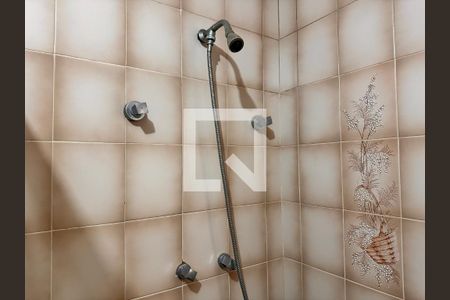 Casa à venda com 377m², 3 quartos e sem vaga Casa à venda com 377m², 3 quartos e sem vagaBanheiro da suíte 1