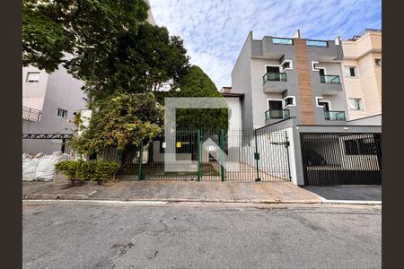 Casa à venda com 377m², 3 quartos e sem vaga Casa à venda com 377m², 3 quartos e sem vagaFachada