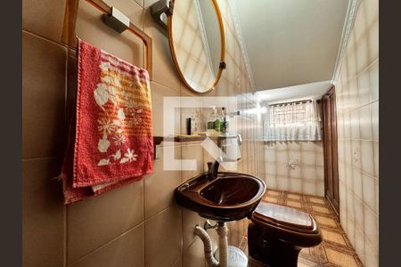 Casa à venda com 377m², 3 quartos e sem vaga Casa à venda com 377m², 3 quartos e sem vagaLavabo