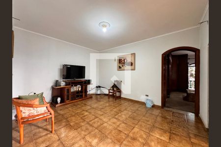 Casa à venda com 377m², 3 quartos e sem vaga Casa à venda com 377m², 3 quartos e sem vagaCopa