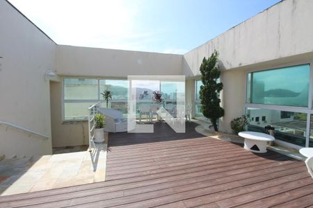 Apartamento para alugar com 63m², 1 quarto e 2 vagasÁrea comum - Piscina