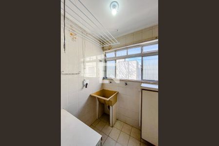 Apartamento para alugar com 63m², 2 quartos e 1 vagaÁrea de Serviço