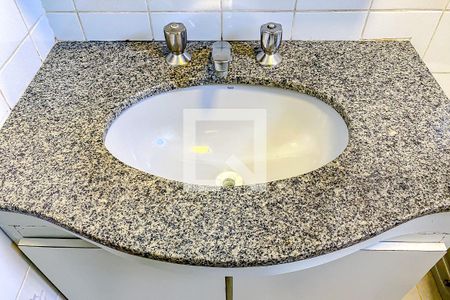 Apartamento para alugar com 63m², 2 quartos e 1 vagaBanheiro