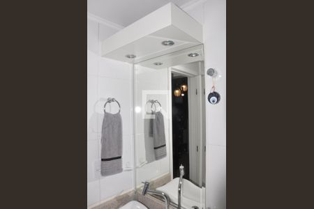 Apartamento à venda com 42m², 2 quartos e 1 vagaBanheiro Social